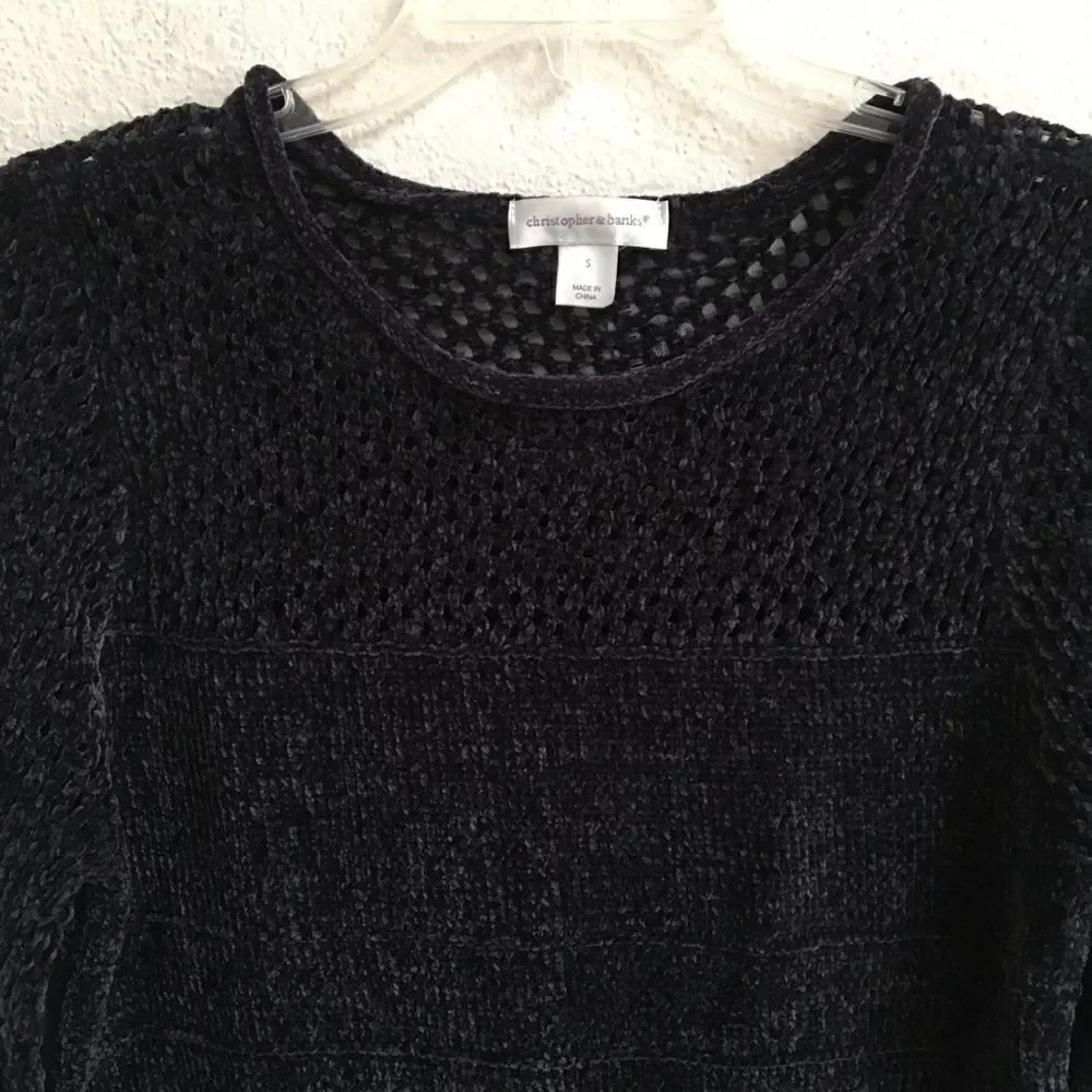 Christopher & Banks crew neck knit sweater S‎
